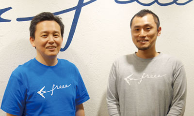 プロダクトサクセスグループの小川紀一郎マネージャー（右）と、アドバイザーサポートの井上 健マネージャー