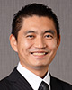 山野 留以 氏