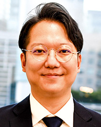 早田 健人 氏