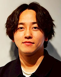 圷 一成 氏