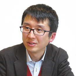 セールスセクション リーダー　小林大陸氏