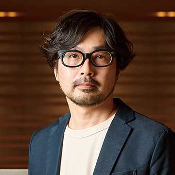 山本 契 氏