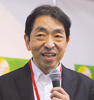 秋⼭ 紀郎 氏