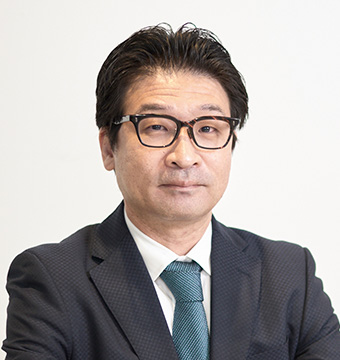 飯島 健二 氏