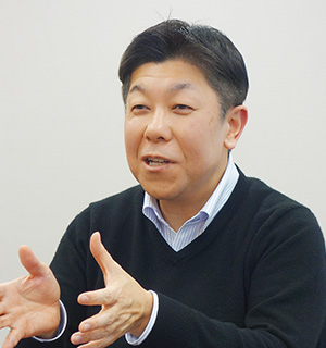 河田 裕司 氏