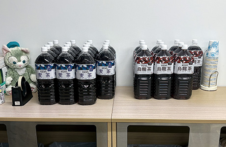 稲佐山をモチーフにしたグリーンウォール