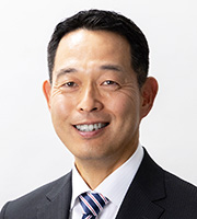 丸山 英毅 氏