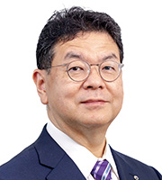 長徳 慎二郎 氏