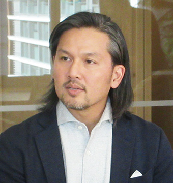 Khoa Le 氏