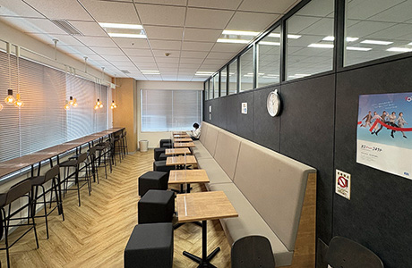 フリーWi-Fi完備の休憩室