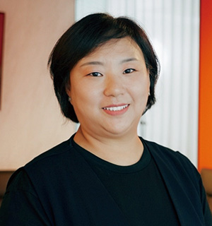 李 海華 氏
