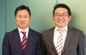 業務統括部コンタクトセンター運営部の永井亮多部長（右）と同部東京コールセンターの長谷川健センター長（左）
