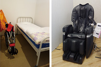 体調不良の際に利用できる仮眠室（左）。休憩室に設置されたマッサージチェア（右）